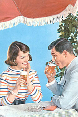 QP198z Drinking Beer